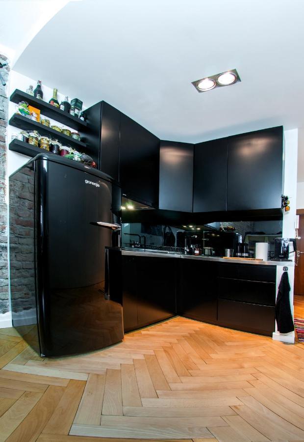 Waw Apartamenty Centrum Varsovia Exterior foto