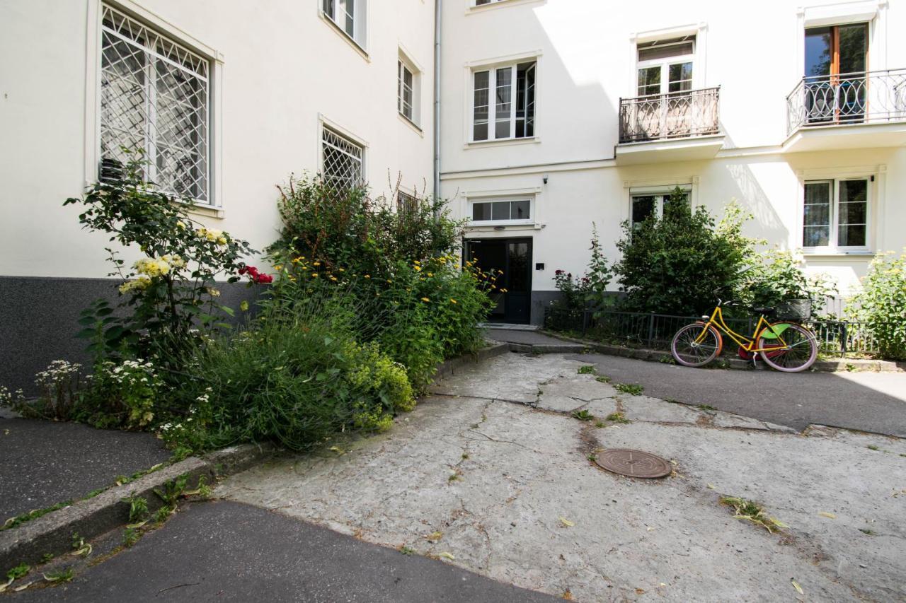 Waw Apartamenty Centrum Varsovia Exterior foto