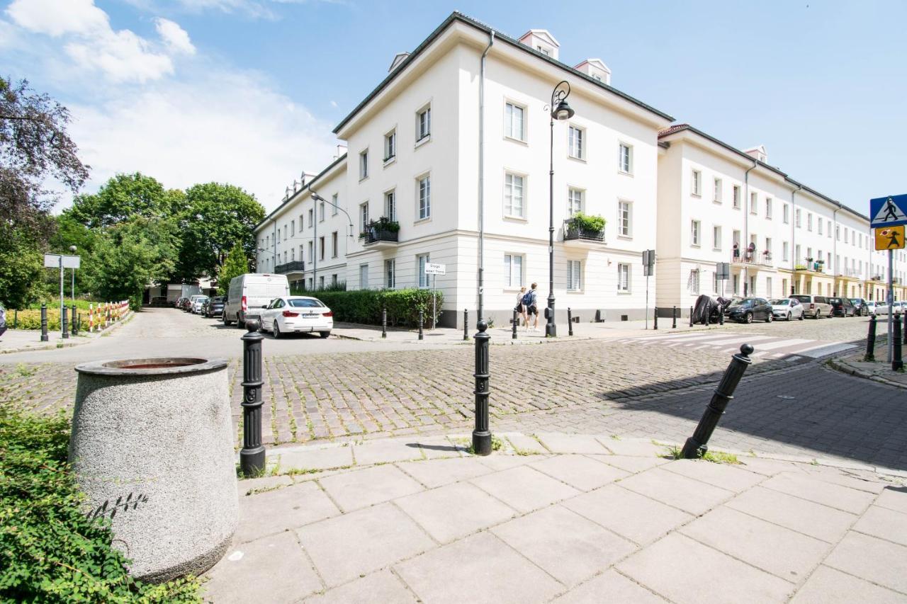 Waw Apartamenty Centrum Varsovia Exterior foto